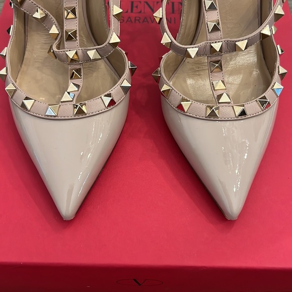Valentino Garavani Rockstud Pumps Size 39 - Picture 13 of 14